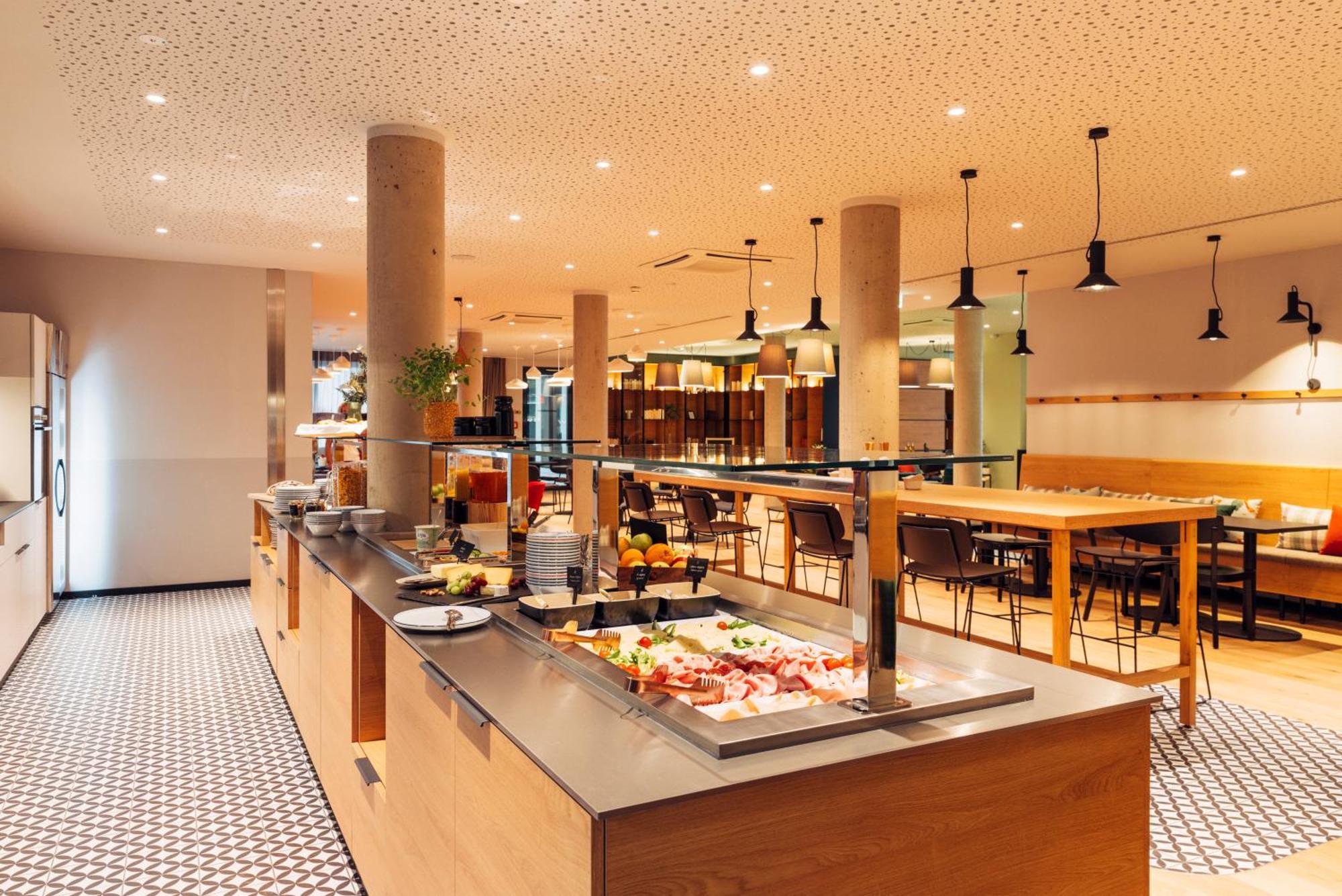 Hotel Harry's & Villach