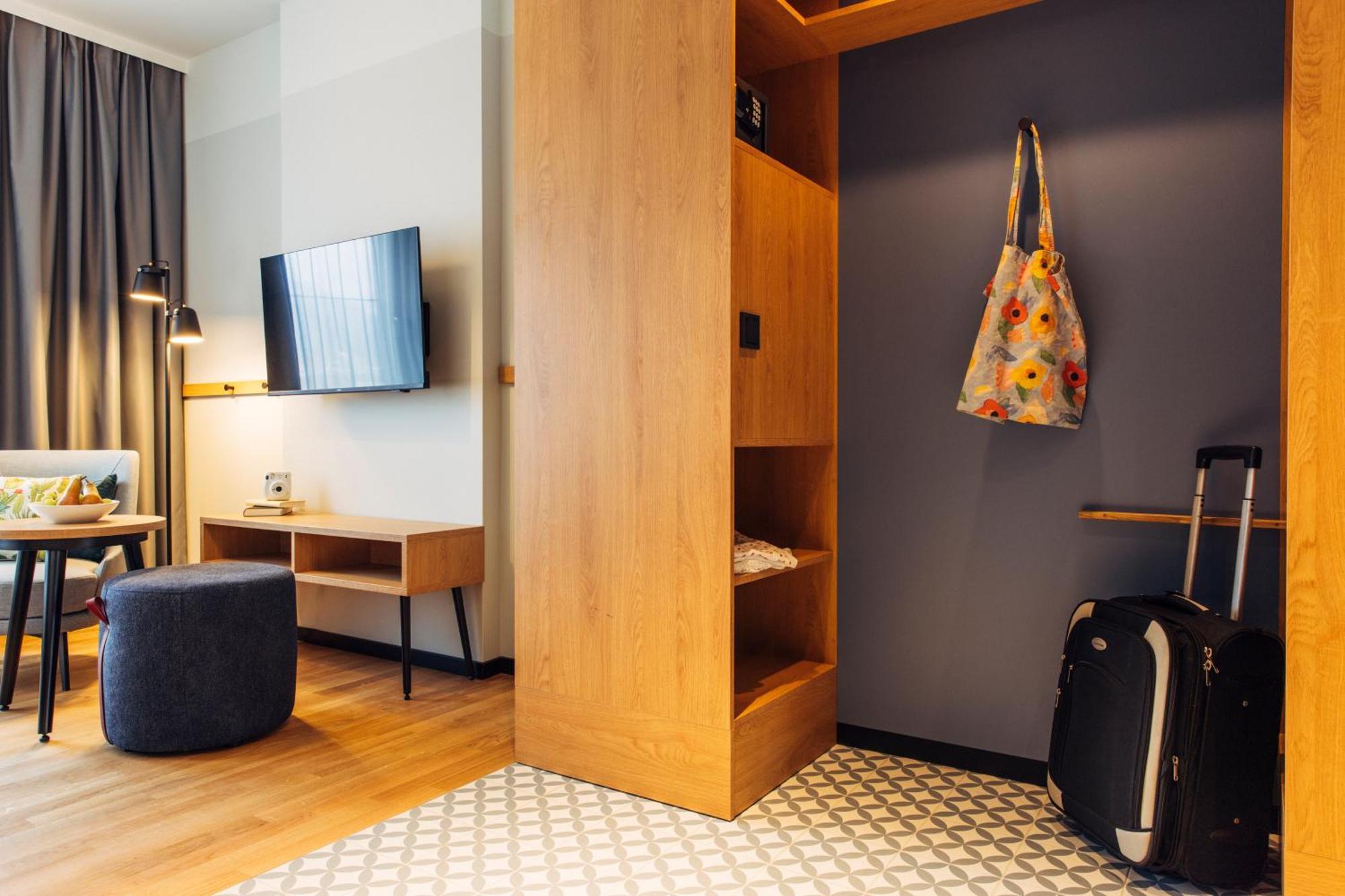 Hotel Harry's &